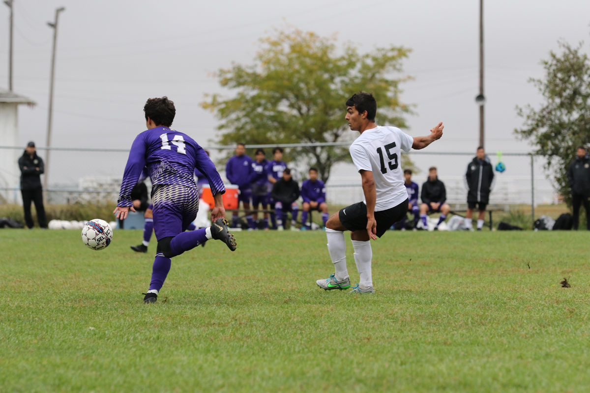 YC Mens Soccer vs Avila (9).JPG